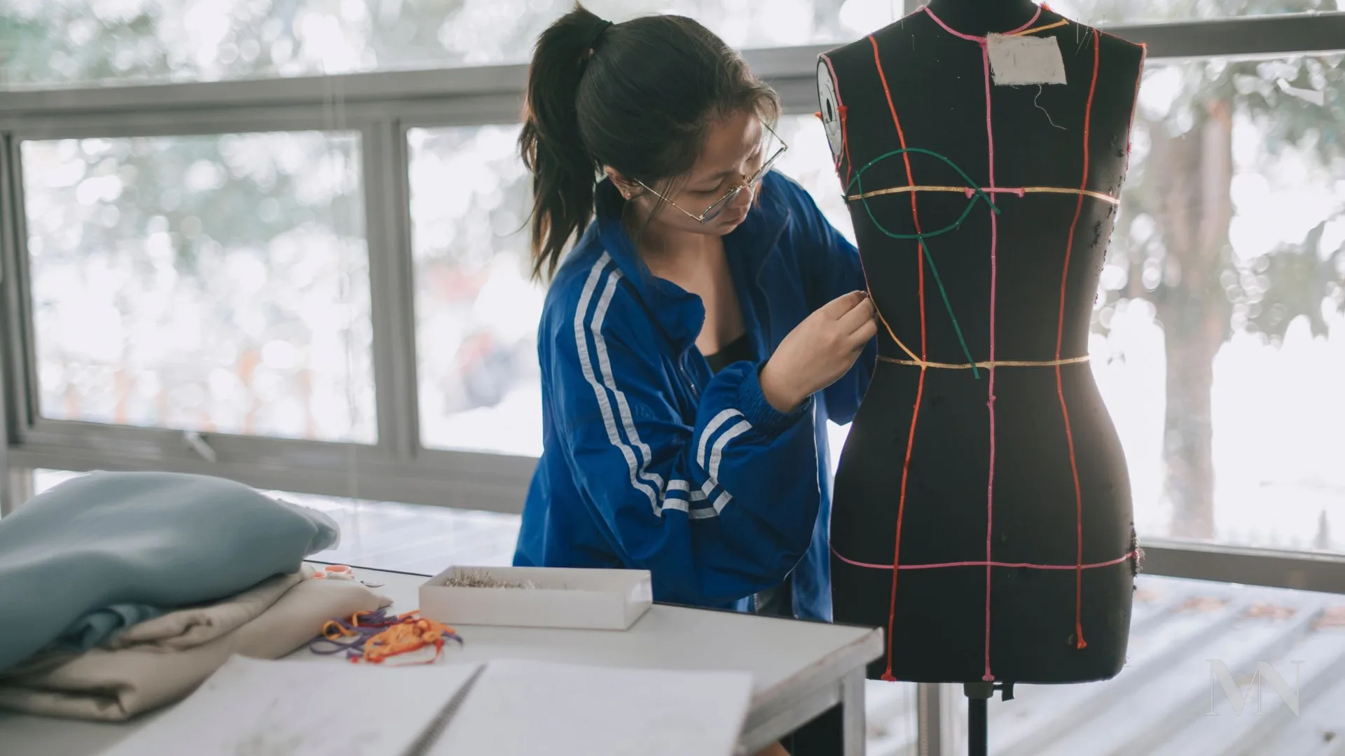 A polêmica da Shein: moda sustentável versus exploração humana